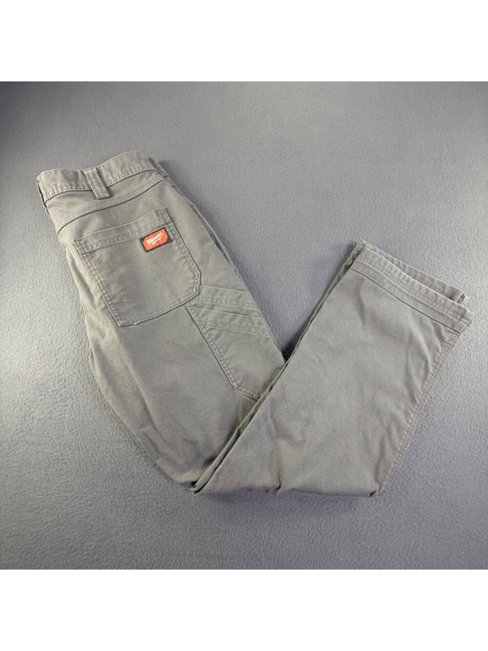 Milwaukee Men's 32x30 Charcoal Grey Cotton/Polyester Work Pants with 7 Pockets
